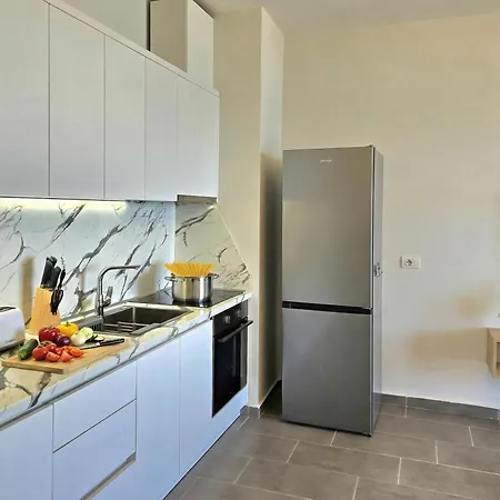 Appartement Hill With Sea View In - Happy *
