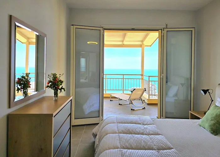 Hill With Sea View In - Happy Apartmán Durrës